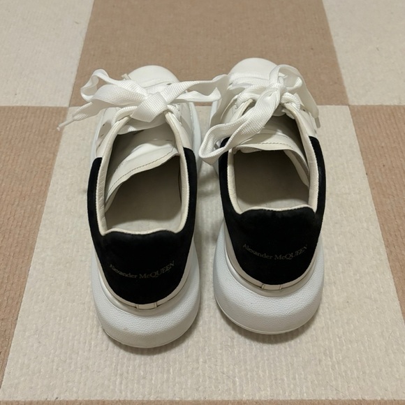 Alexander McQueen | Women’s shoe | size 7 | white | 70% off from original price - Picture 5 of 11